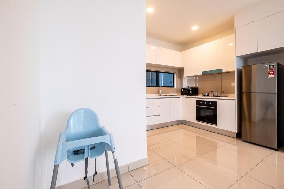 Apartamento Lego Dino Haven Astoria Ampang 12pax 6km Klcc Kuala Lumpur